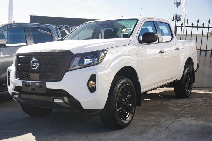 2024 Nissan Navara SL
