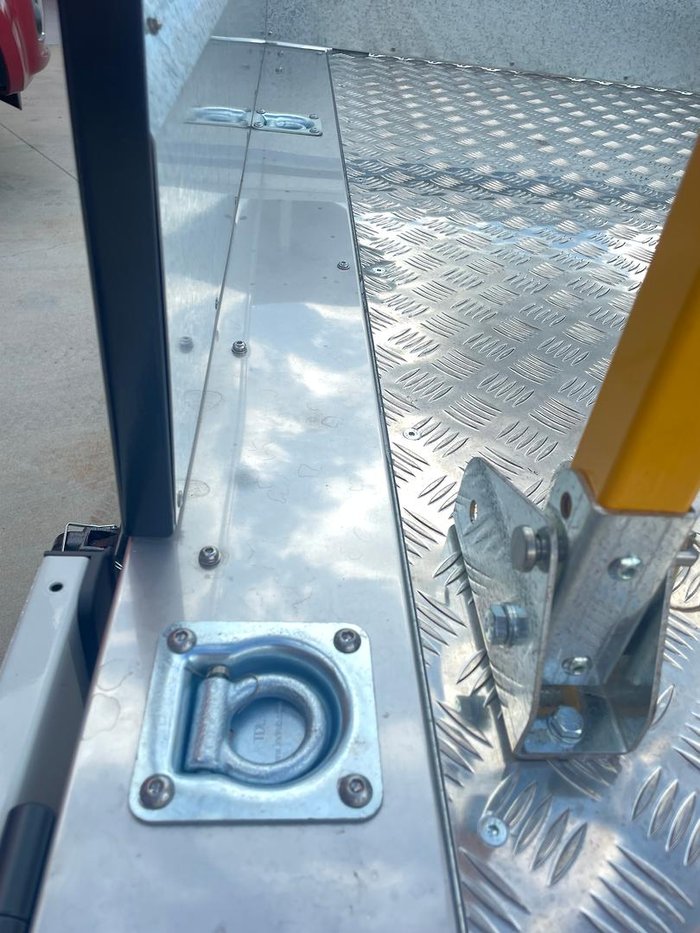 2025 Isuzu Npr 45 155 Servicepack-X