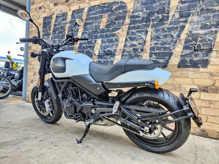 2024 HARLEY-DAVIDSON X 500 ROAD WHITE