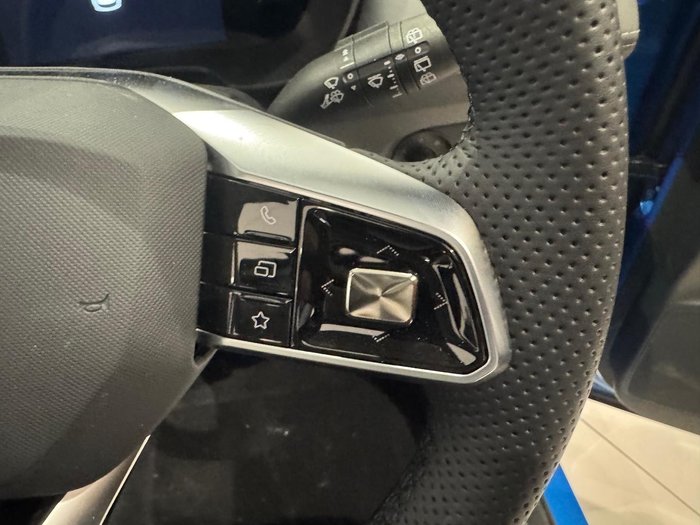 2025 MG ZS Essence Hybrid+