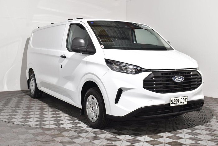 2024 Ford Transit Custom