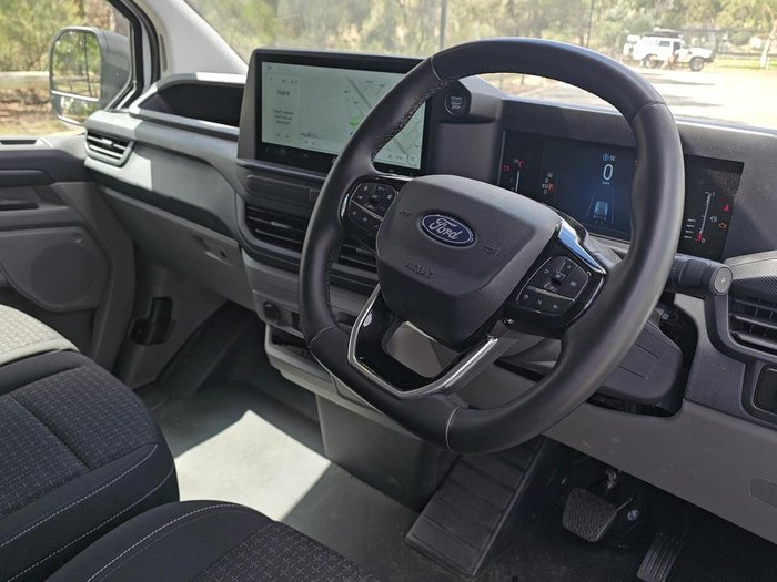 2024 Ford Transit Custom Trend SWB