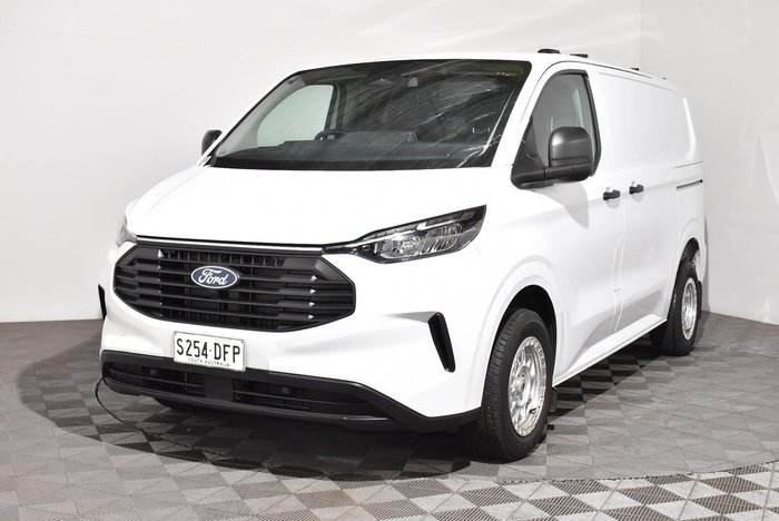 2024 Ford Transit Custom Trend SWB