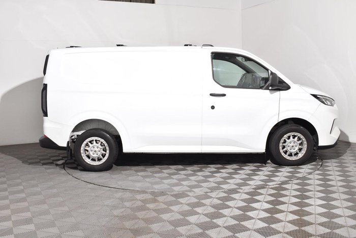 2024 Ford Transit Custom Trend SWB