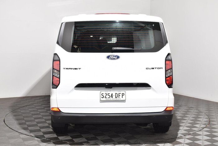 2024 Ford Transit Custom Trend SWB