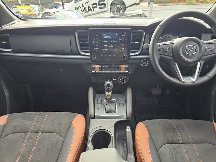 2024 Mazda BT-50 SP