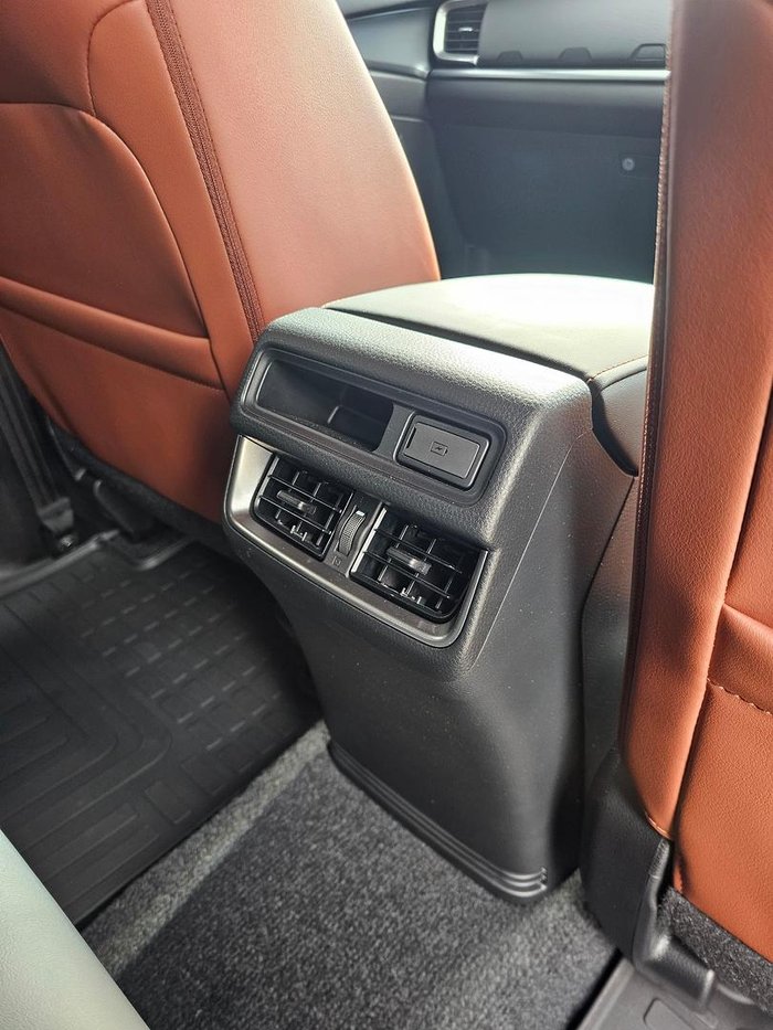 2024 Mazda BT-50 SP