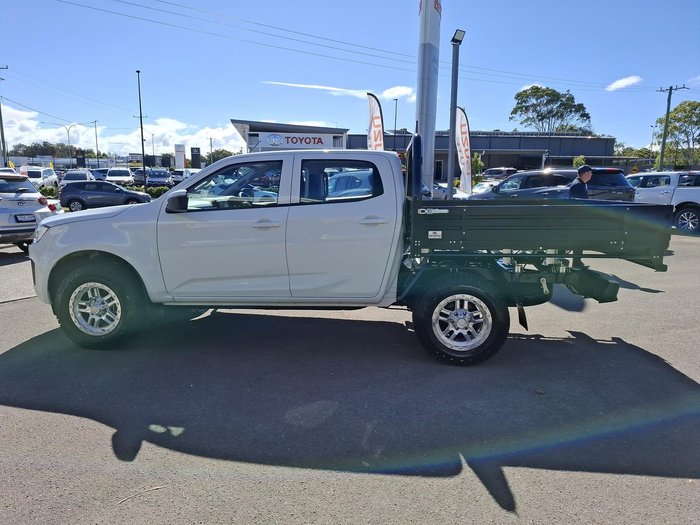 2024 Isuzu D-MAX LS-M