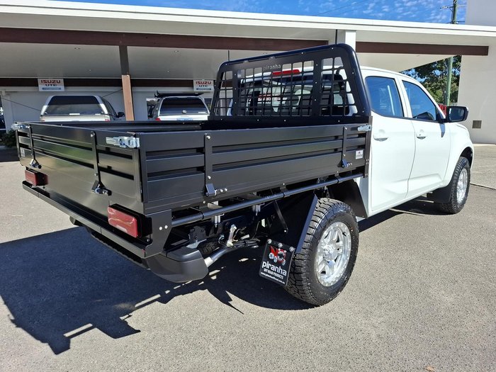 2024 Isuzu D-MAX LS-M