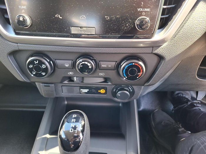 2024 Isuzu D-MAX LS-M