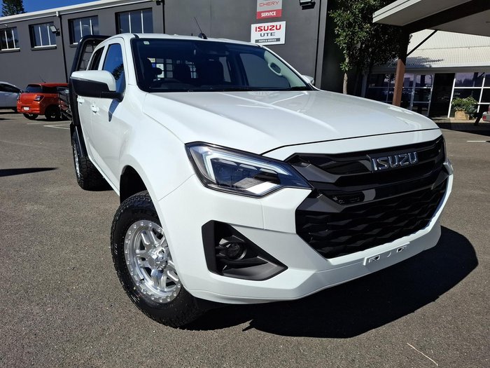 2024 Isuzu D-MAX LS-M