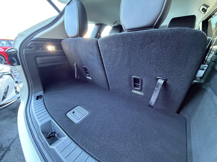 2024 Mazda CX-80 G40e Touring