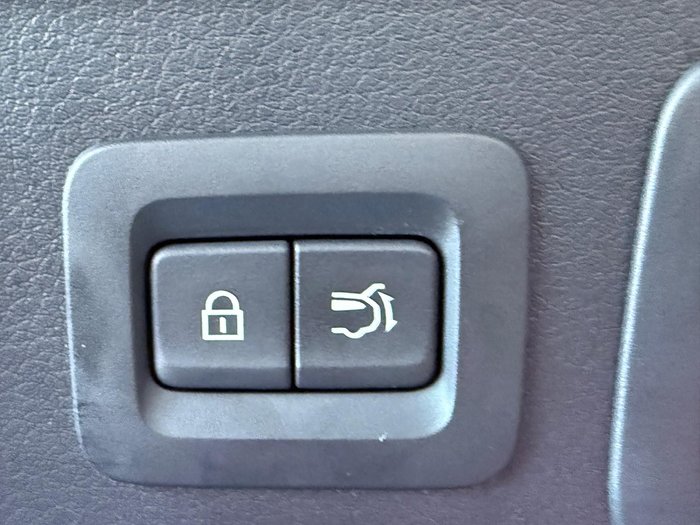 2024 Mazda CX-80 G40e Touring