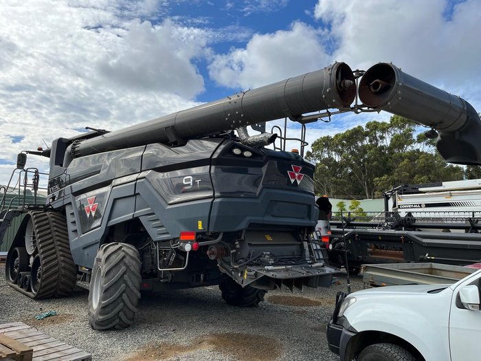 2019 Massey Ferguson Ideal 9T Harvester