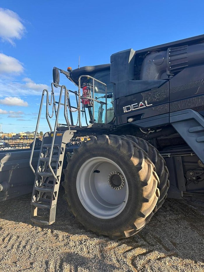 2019 Massey Ferguson Ideal 9 Harvester