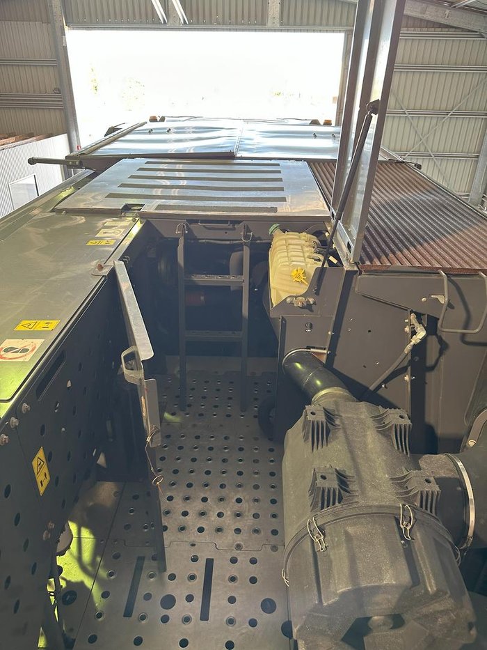 2018 Massey Ferguson Ideal 8T Harvester