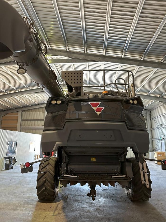 2018 Massey Ferguson Ideal 8T Harvester