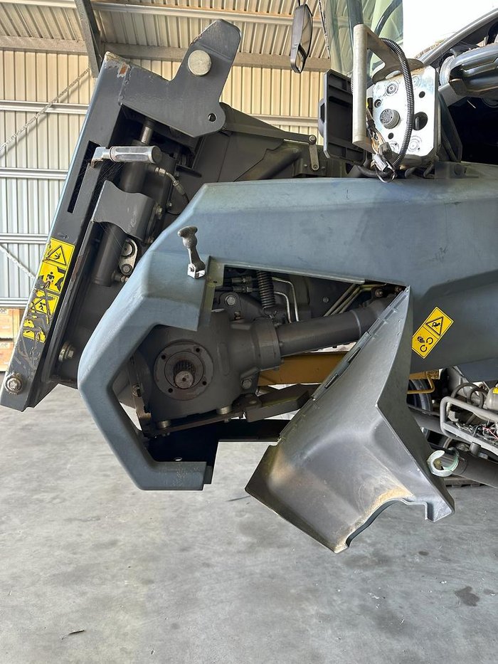 2018 Massey Ferguson Ideal 8T Harvester