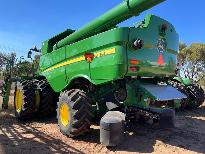 2012 John Deere S690 Harvester + 640D 40Ft Front
