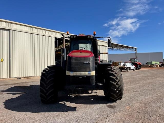 2015 CASE IH 310 Magnum 310Hp Tractor 