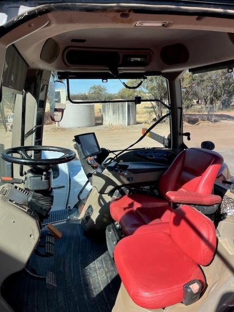 2015 CASE IH 310 Magnum 310Hp Tractor 