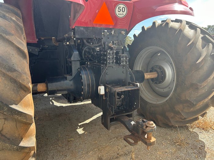 2015 CASE IH 310 Magnum 310Hp Tractor 