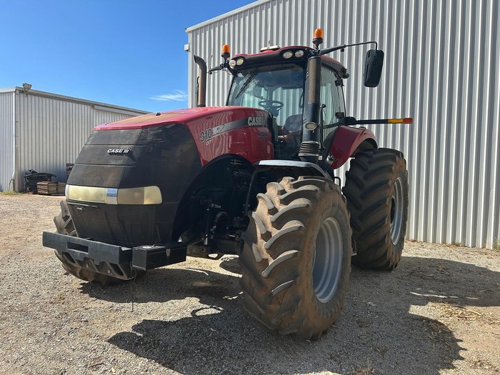 2015 CASE IH 310 Magnum 310Hp Tractor 