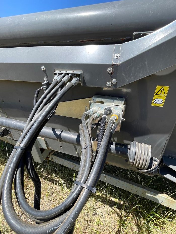 2022 Fendt 40' Powerflow Front