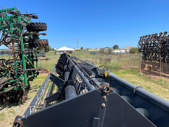 2022 Fendt 40' Powerflow Front