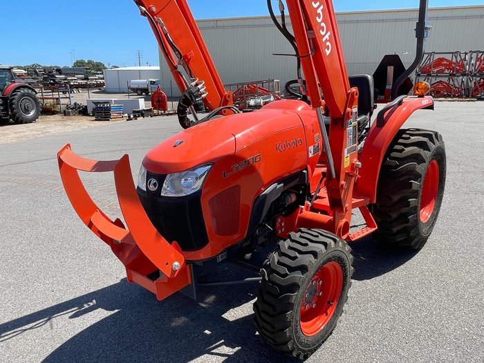 2024 Kubota L3200 Hd Inc Loader & Bucket 