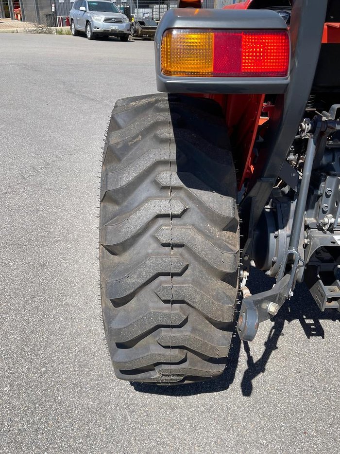 2023 Kubota L3200hd Rops
