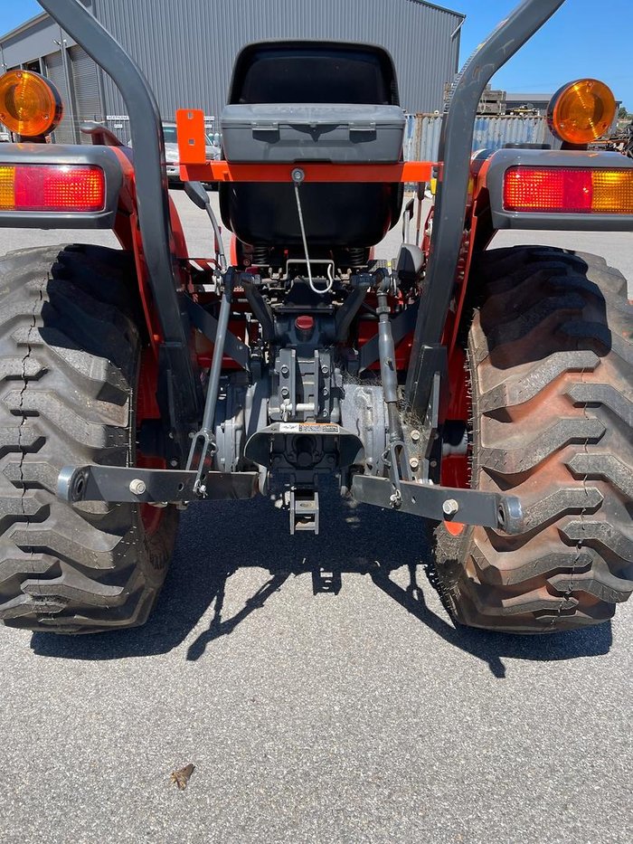 2023 Kubota L3200hd Rops