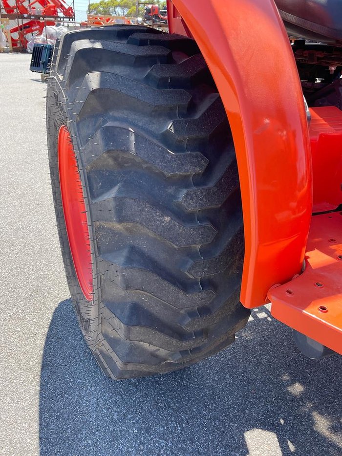2023 Kubota L3200hd Rops