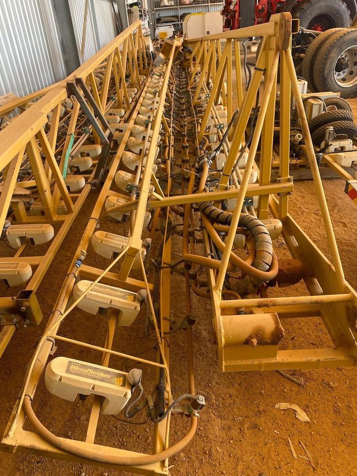  Weedseeker Weedseeker On Rogator Booms 