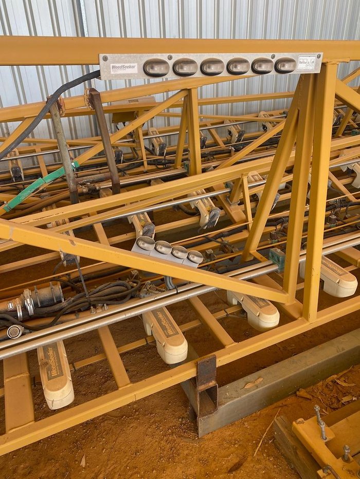  Weedseeker Weedseeker On Rogator Booms 