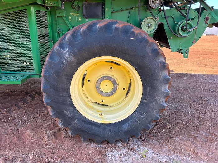 John Deere 9650 Sts Combine Harvester