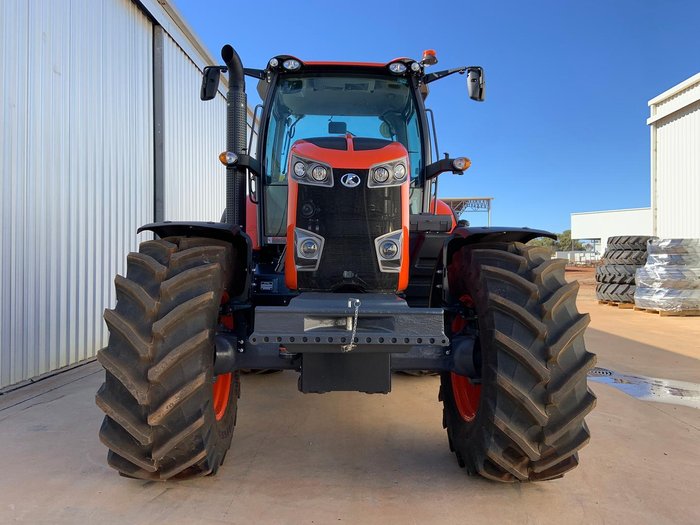Kubota M7-172 Std Deluxe 173Hp Tractor