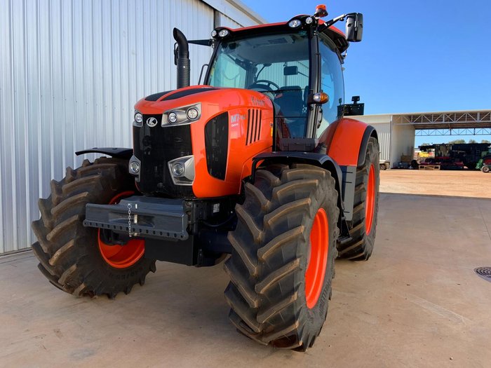 Kubota M7-172 Std Deluxe 173Hp Tractor