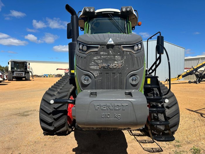 2025 Fendt 943 Vario Mt 431Hp Tracked Tractor