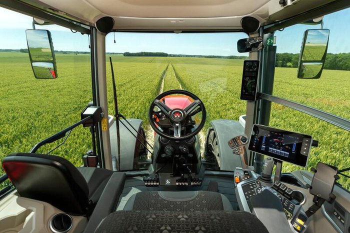 2025 Massey Ferguson 8S.245 Dyna-Vt 245Hp Tractor 