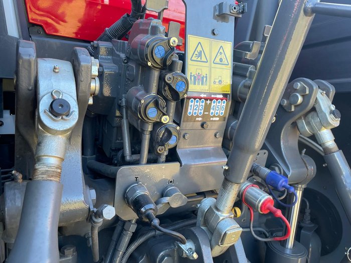 2025 Massey Ferguson 8S.245 Dyna-Vt 245Hp Tractor 