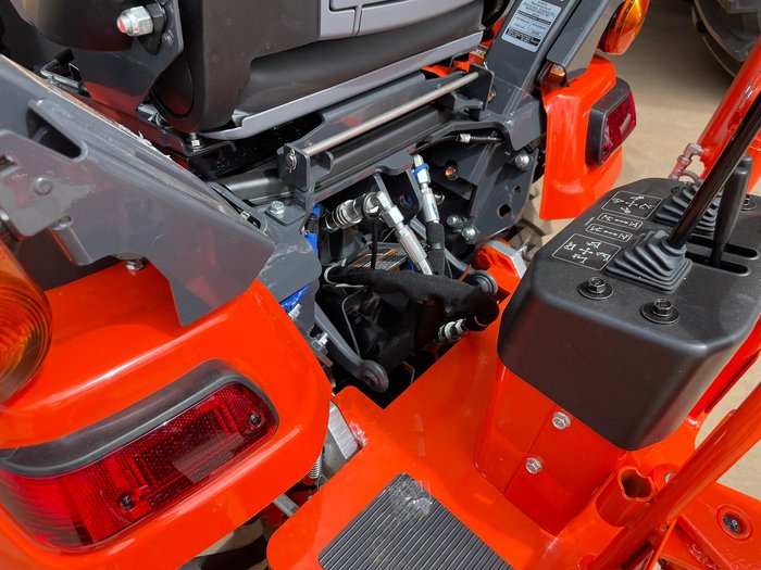 2025 Kubota Bx23s Tractor With Front Loader & Back Hoe