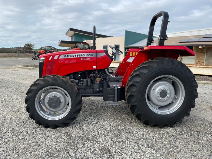 2023 Massey Ferguson 2635 74Hp Tractor With Loader & Canopy