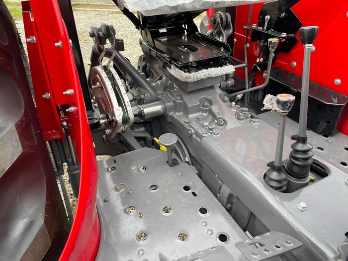 2023 Massey Ferguson 2635 74Hp Tractor With Loader & Canopy