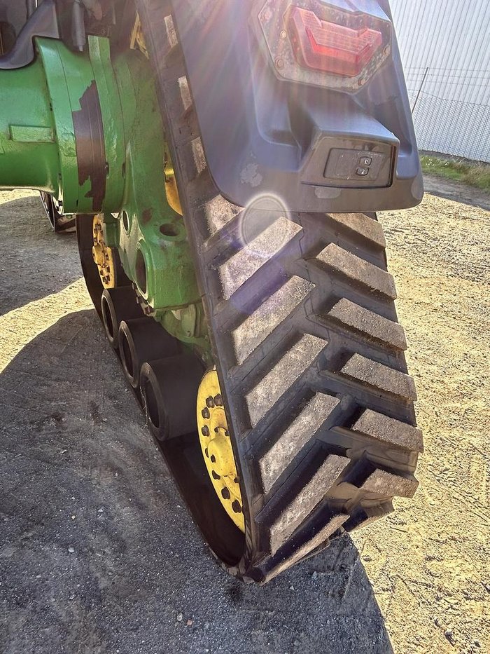 2020 John Deere 8Rx 370 Four Track