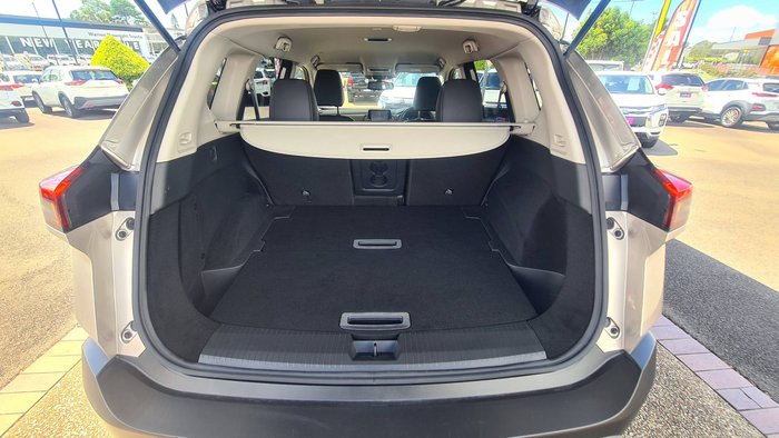 2024 NISSAN X-TRAIL ST-L (4WD) e-POWER (HYBRID)