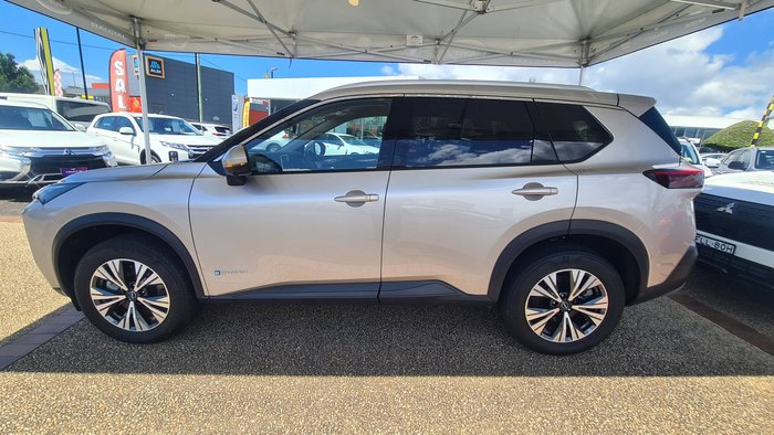 2024 NISSAN X-TRAIL ST-L (4WD) e-POWER (HYBRID)