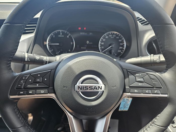 2023 Nissan Navara ST