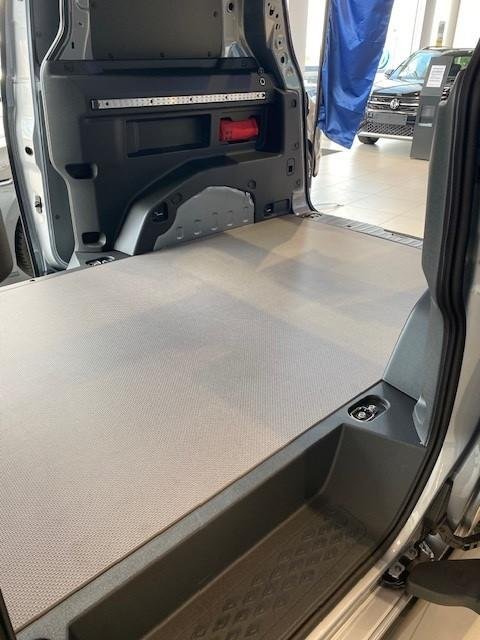 2024 Volkswagen ID. Buzz Cargo BEV550