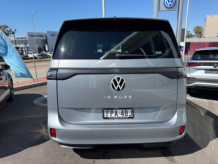 2024 Volkswagen ID. Buzz Cargo BEV550